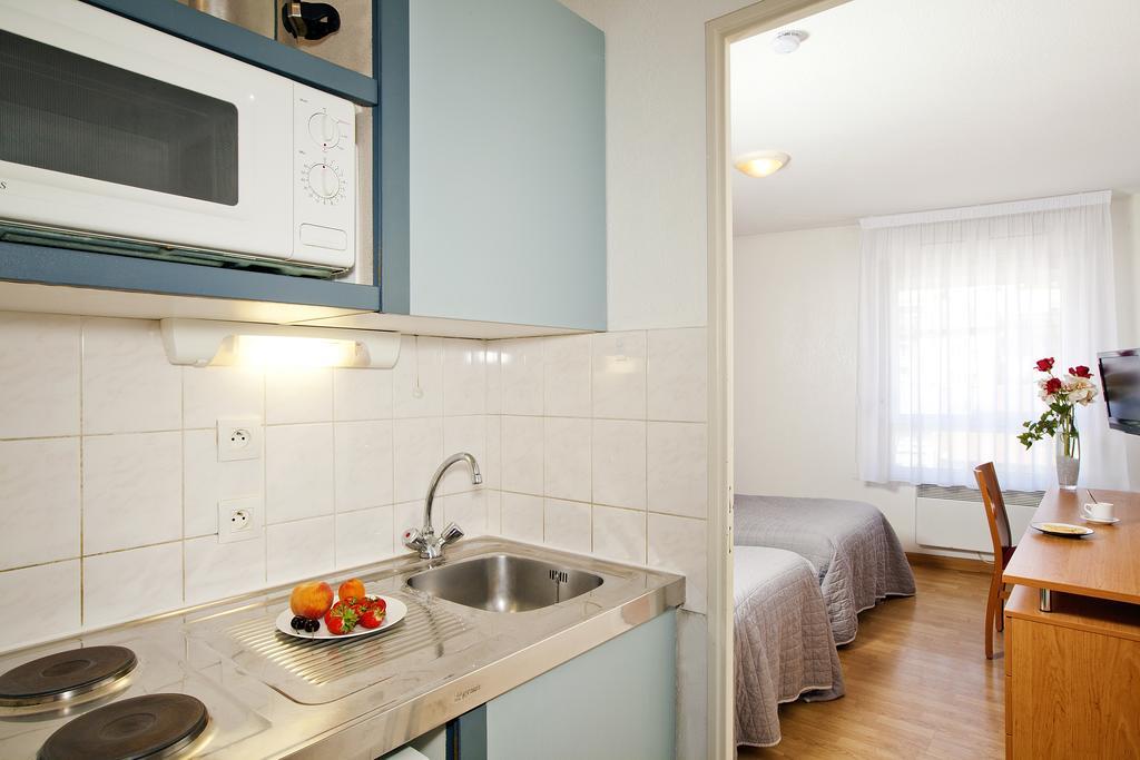 Sejours & Affaires Saint Etienne Jules Ferry Aparthotel Kültér fotó